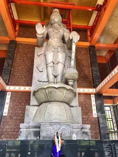Mantralaya Srisailam Hyderabad Tour - Veerabhadra Swamy Temple Lepakshi hanging pillar sculptures