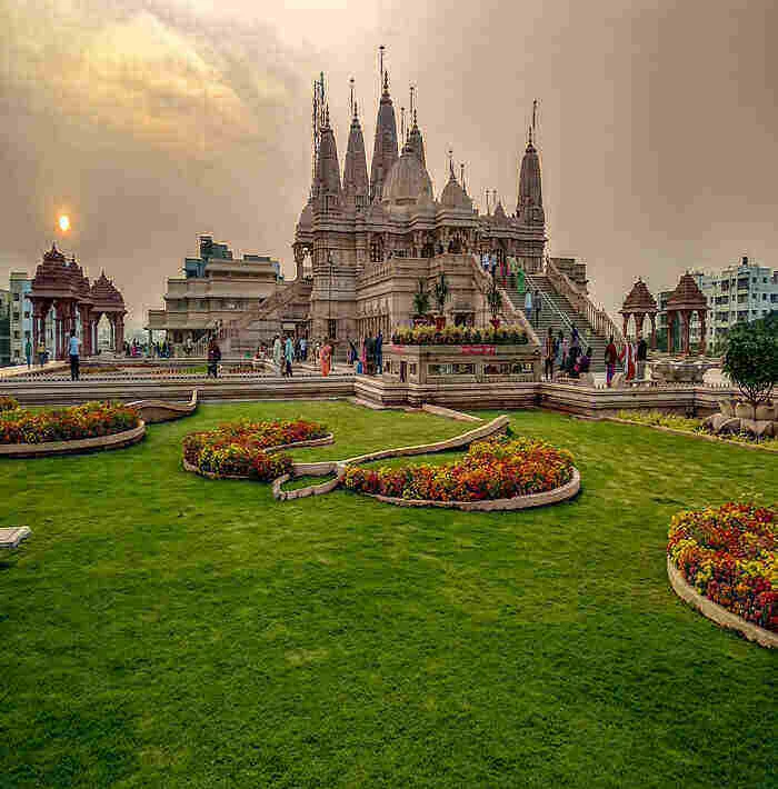 Ram Janmabhoomi Ayodhya on Ramayana Darshan tour from Bangalore