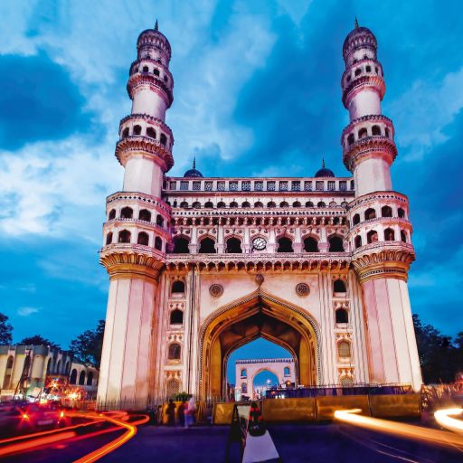 Hyderabad & Ramoji Film City Tour